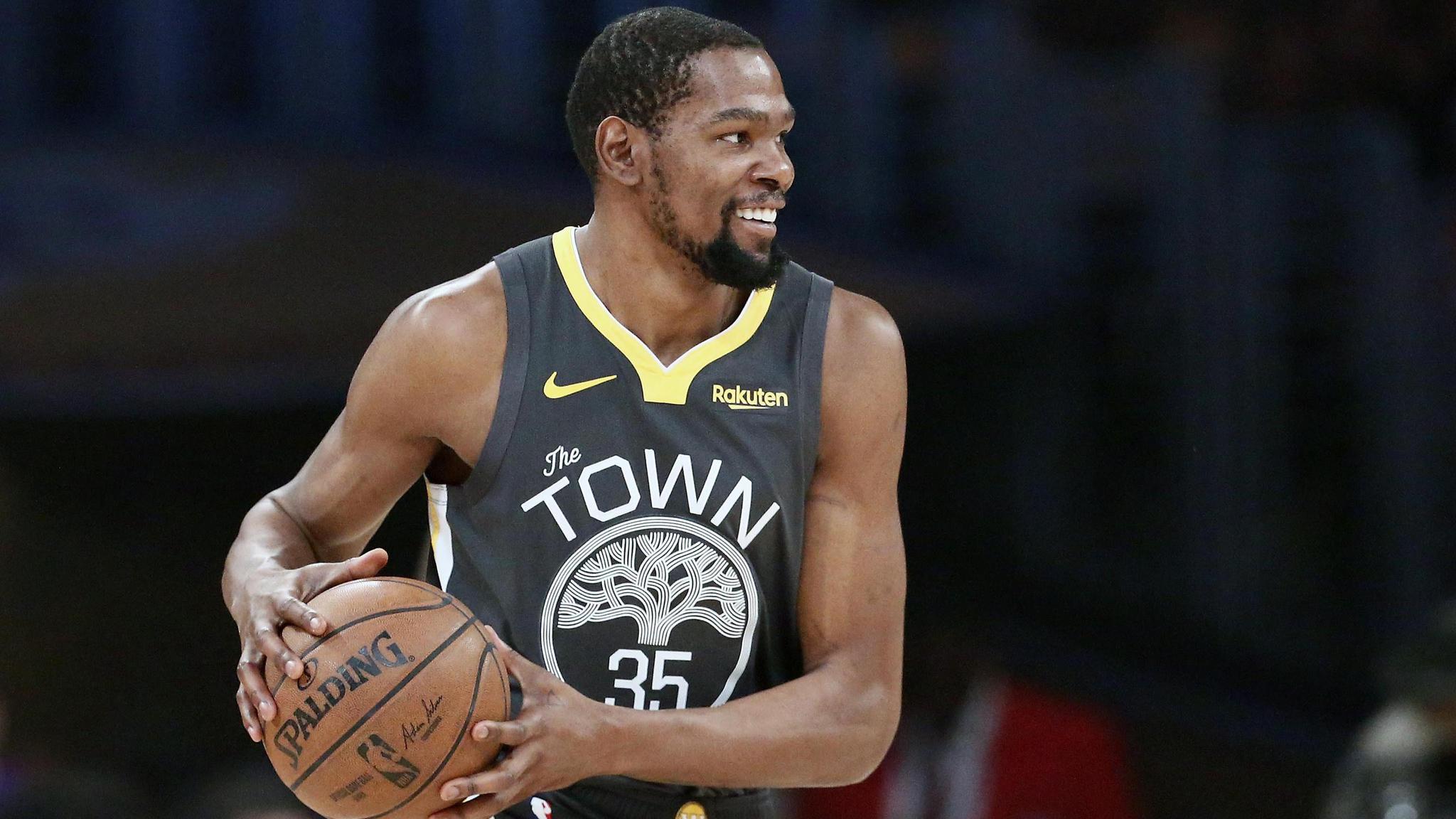 草根逆袭的 草根逆袭的