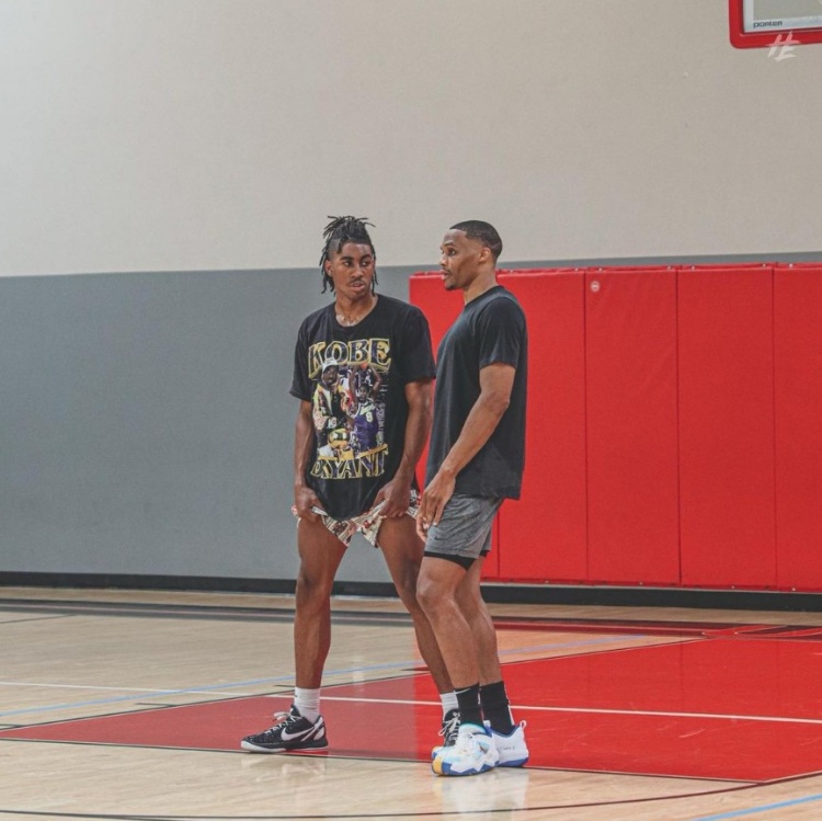 值与士气叠 值与士气叠